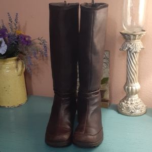 TEVA LEATHER BOOTS SZ 7.5